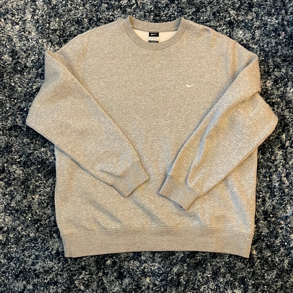 Nike crewneck